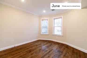4 BR in Boston