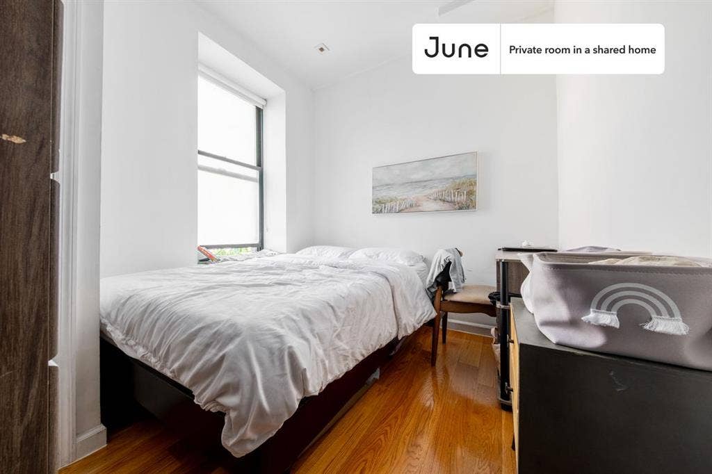 3 BR in New York City