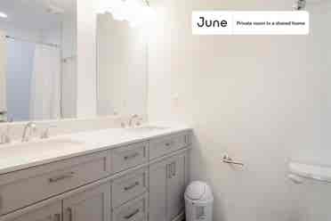 4 BR in Washington DC