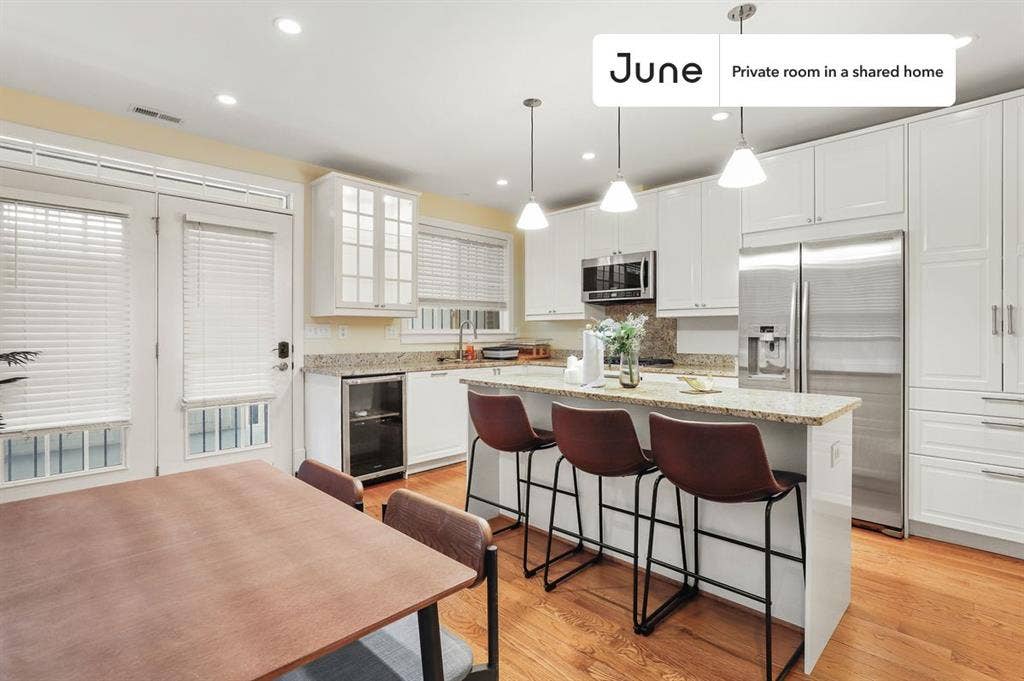 3 BR in Washington DC