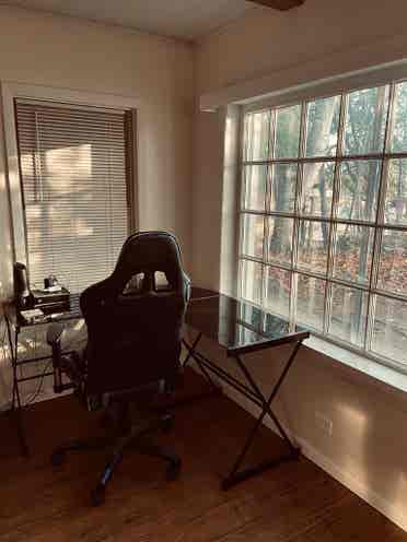 Shared (3) bedroom home $ mo
