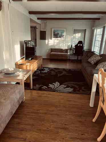 Shared (3) bedroom home $ mo
