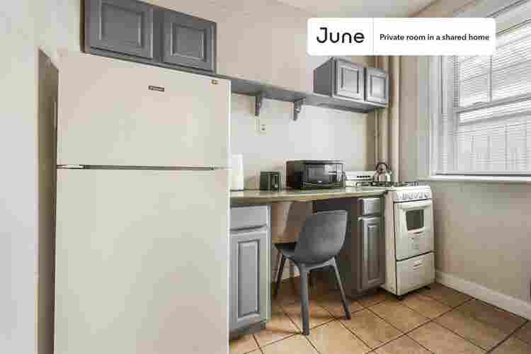 3 BR in Boston