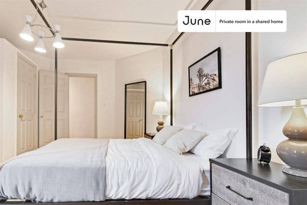 4 BR in New York City