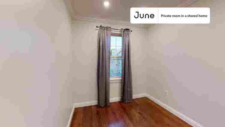 5 BR in Boston