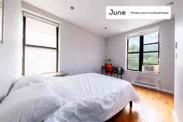 3 BR in New York City