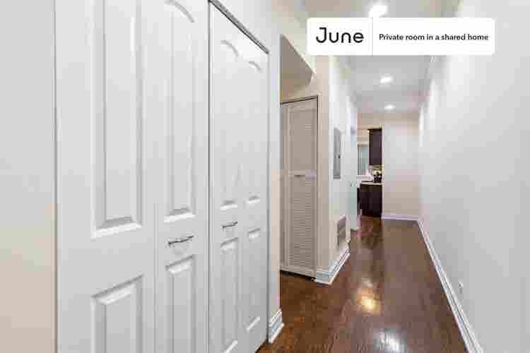 4 BR in Chicago