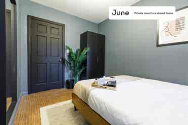 3 BR in New York City