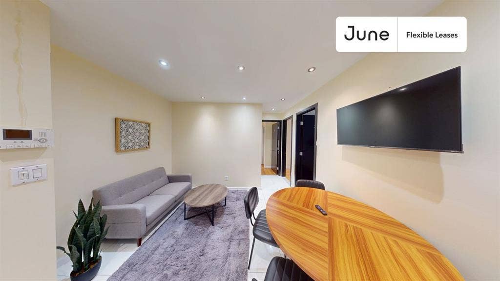 4 BR in New York City