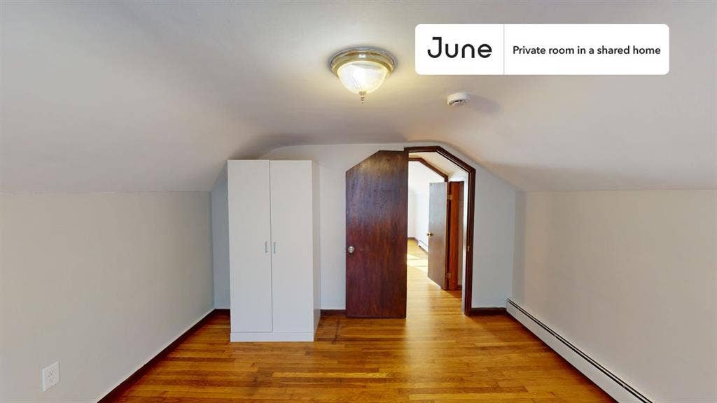 4 BR in Boston