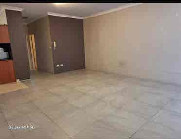 🏡 Spacious 2-bhk unit in Westmead
