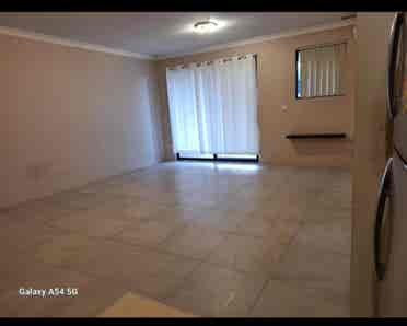 🏡 Spacious 2-bhk unit in Westmead