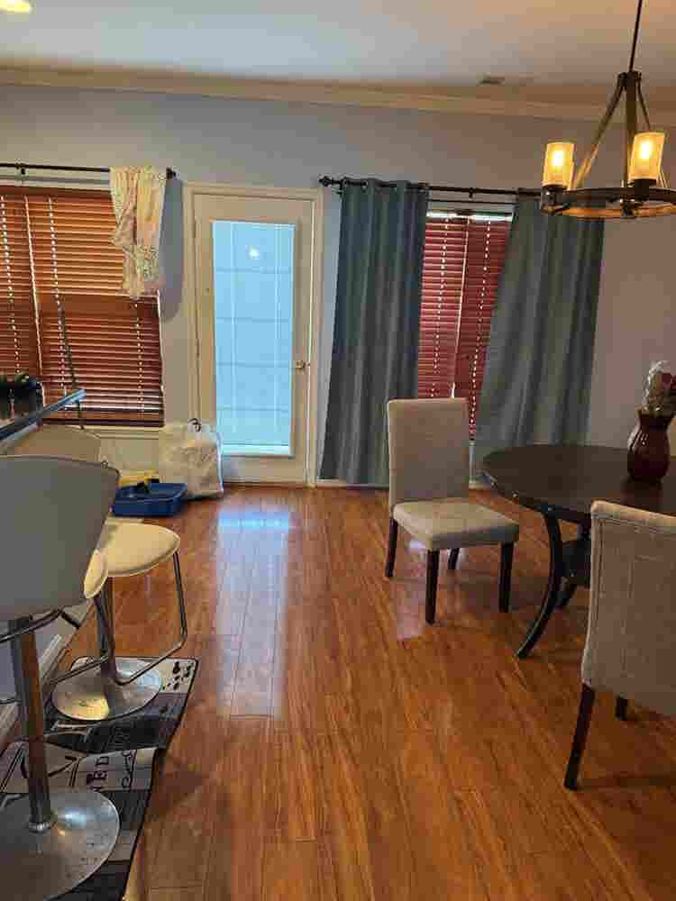 Room for rent  intenet  included