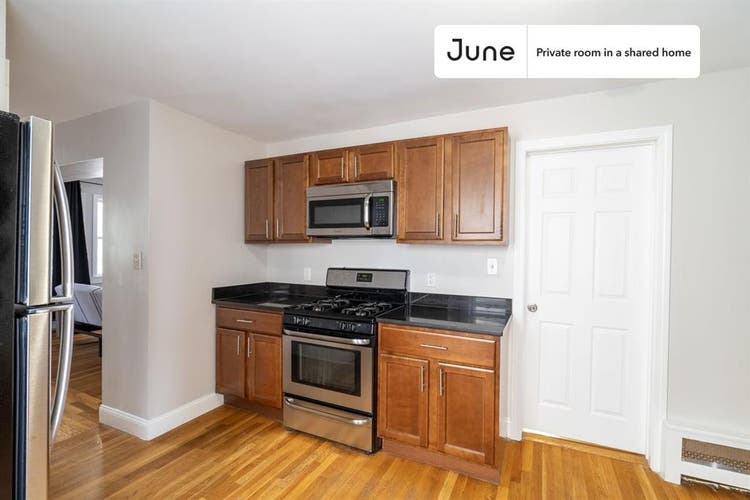 5 BR in Boston
