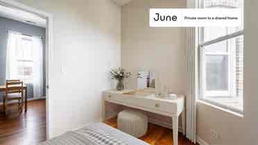 3 BR in Chicago