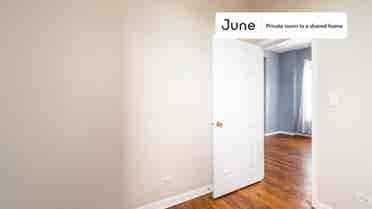 3 BR in Chicago