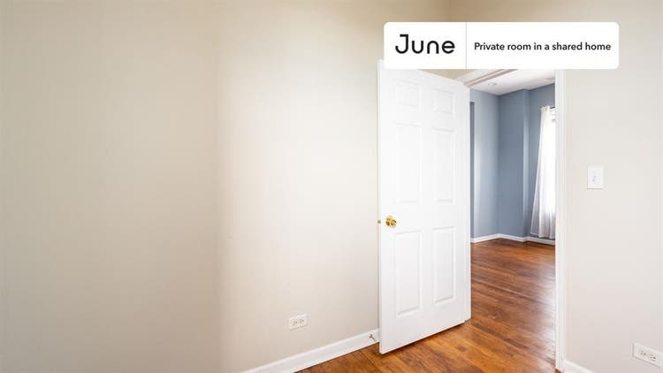 3 BR in Chicago