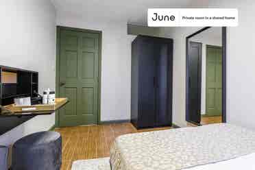3 BR in New York City