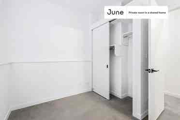 4 BR in Chicago