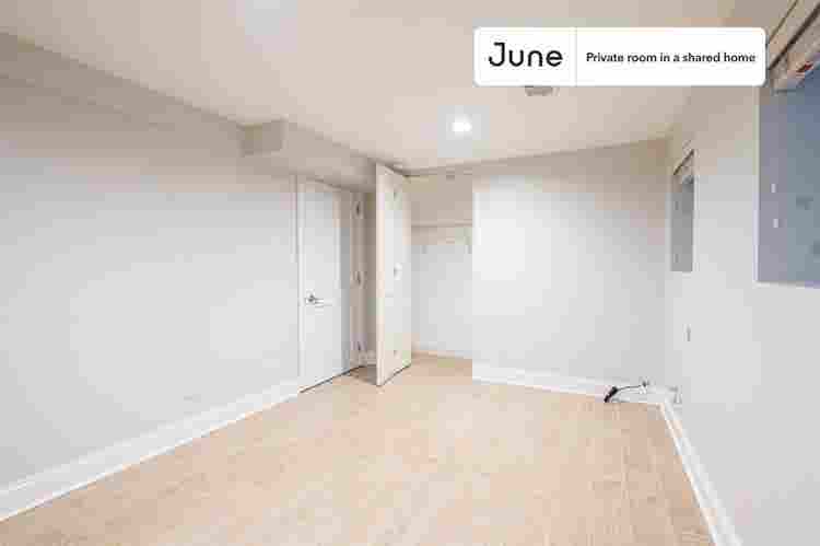 4 BR in Chicago