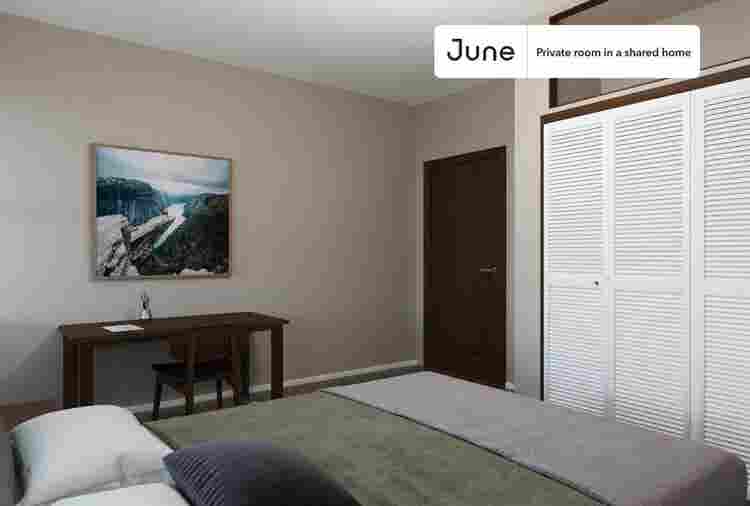 4 BR in Chicago