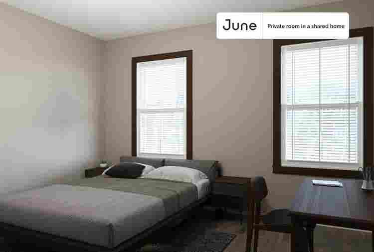 4 BR in Chicago