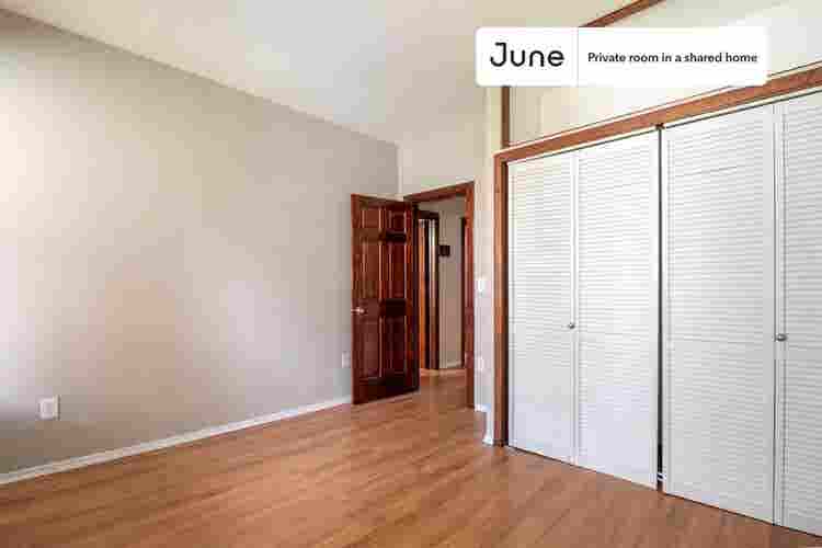 4 BR in Chicago