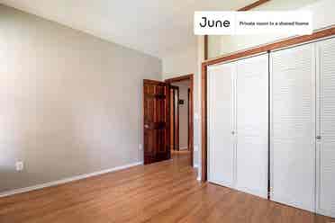4 BR in Chicago