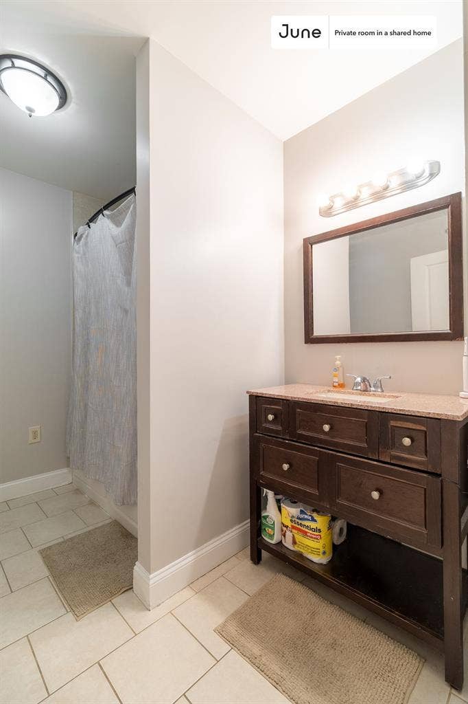 3 BR in Boston