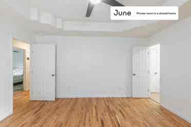 4 BR in Austin