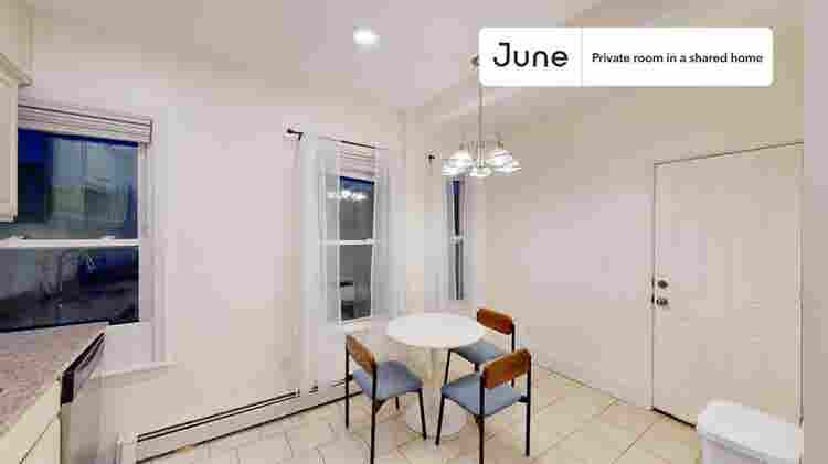 3 BR in Boston