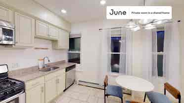 3 BR in Boston