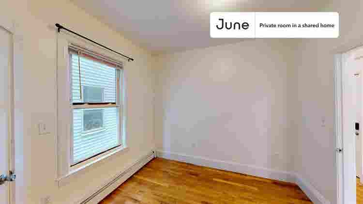 3 BR in Boston
