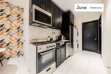 3 BR in New York City