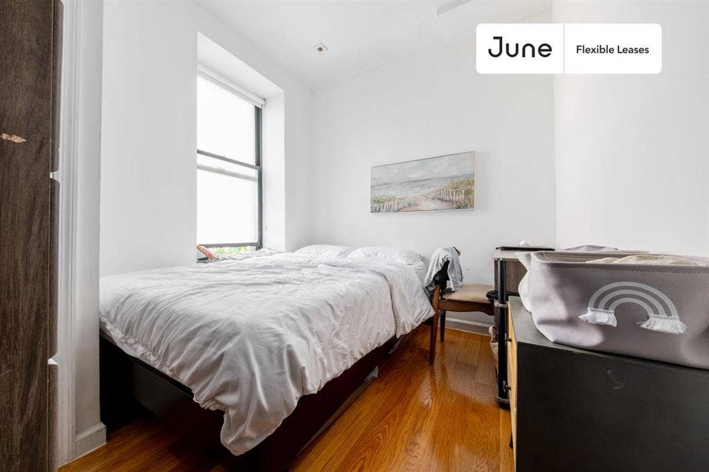 3 BR in New York City