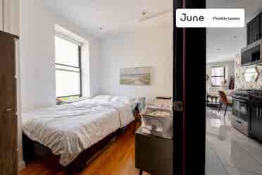 3 BR in New York City