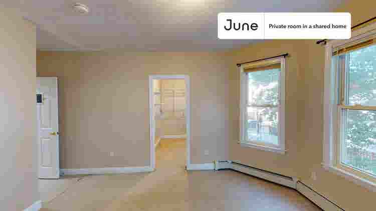3 BR in Boston