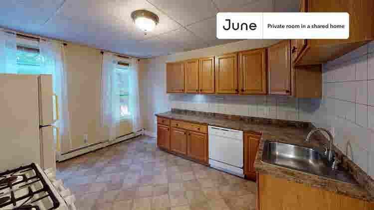 3 BR in Boston