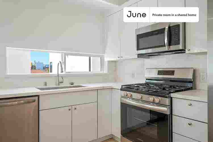 5 BR in Los Angeles