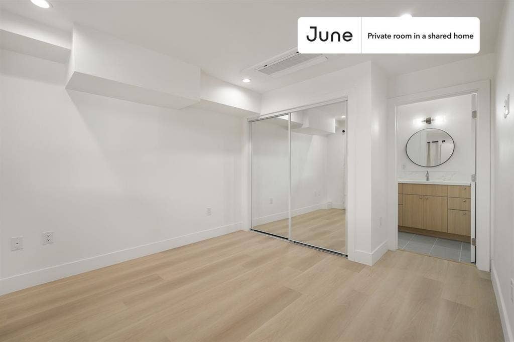 5 BR in Los Angeles