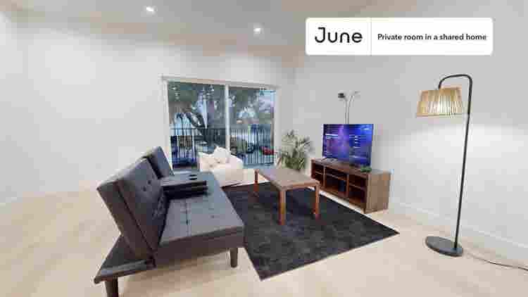 5 BR in Los Angeles