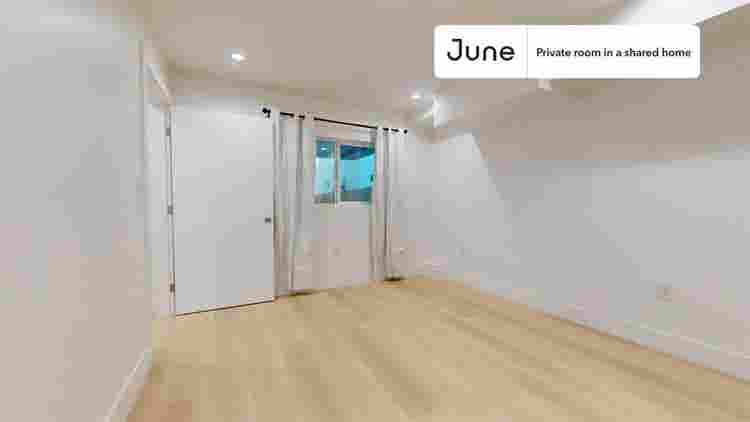 5 BR in Los Angeles