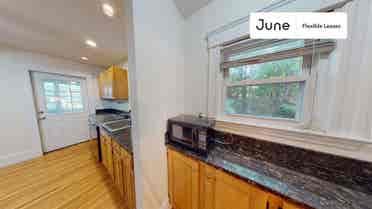 4 BR in Boston