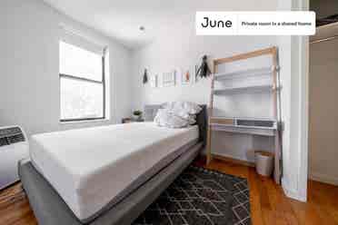3 BR in New York City