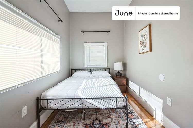 4 BR in Boston