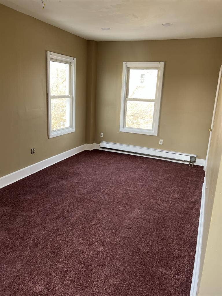 $wk Room for Rent