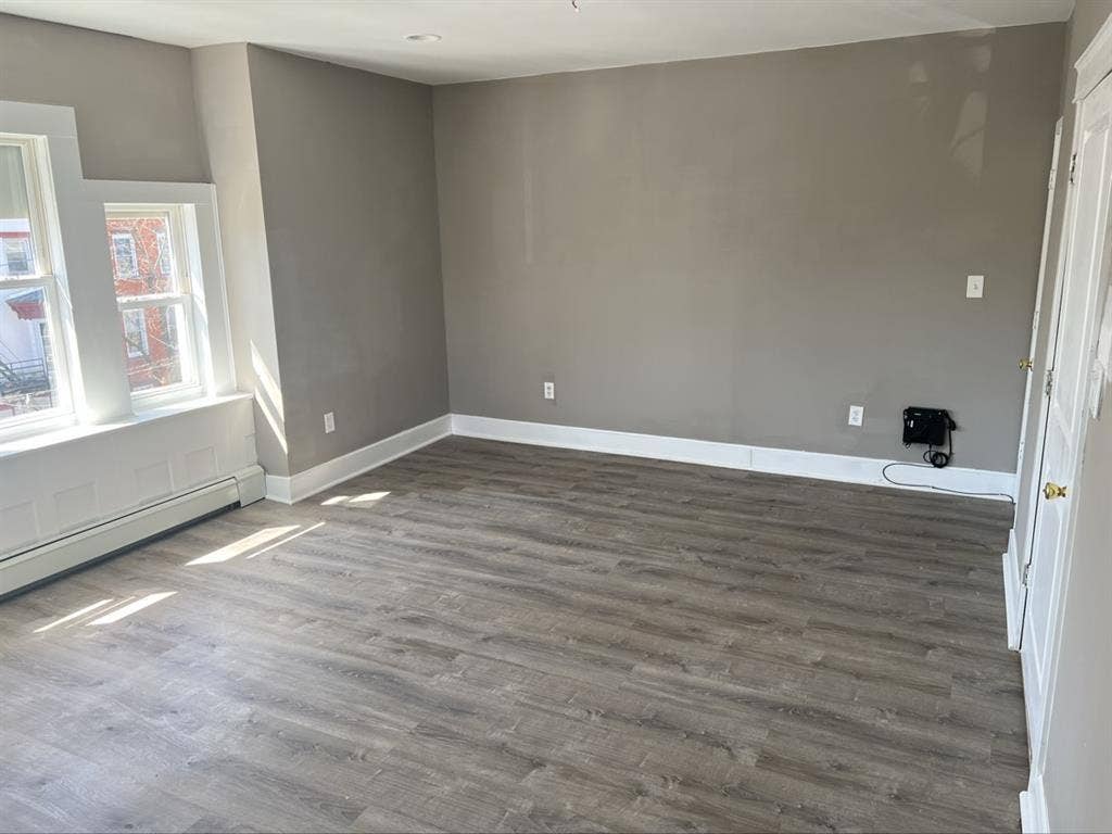 $wk Room for Rent