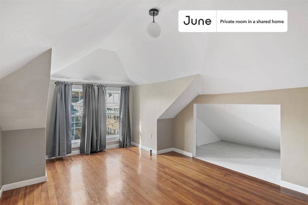 6 BR in Boston