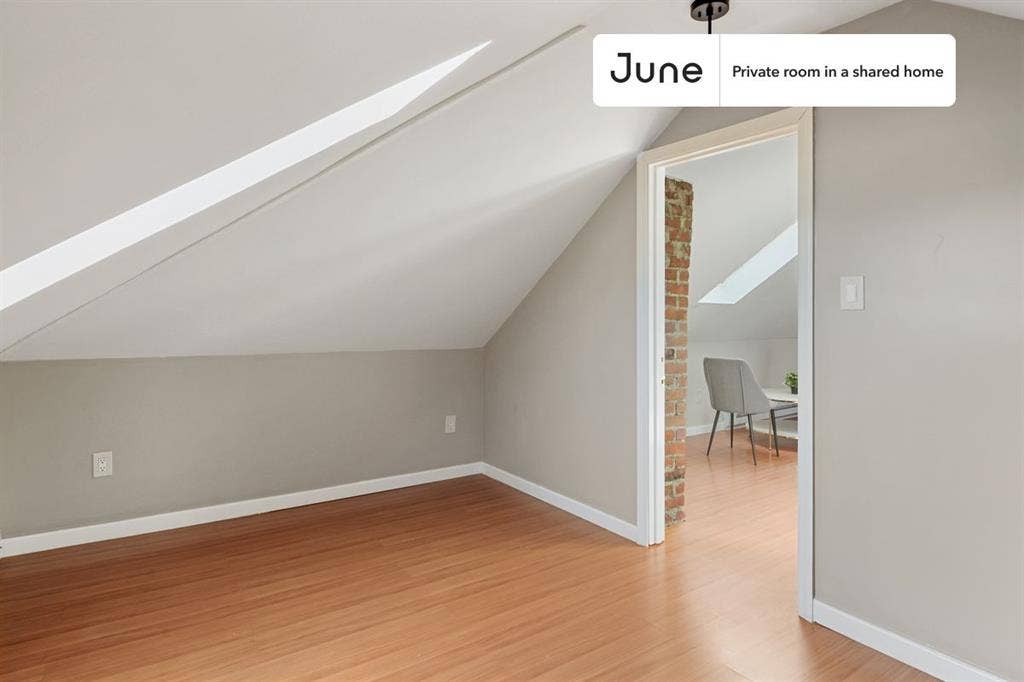 6 BR in Boston