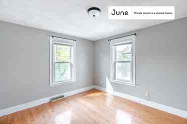 6 BR in Boston
